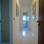 Tree شقة